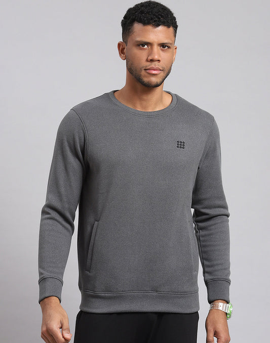 Rock.it Men Grey Solid Round Neck Full Sleeve Sweatshirt