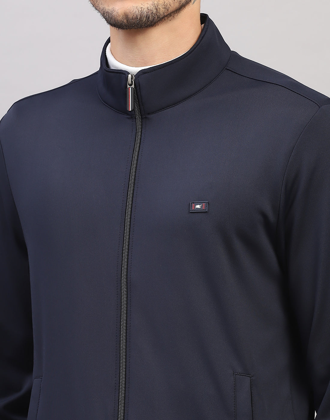 Men Navy Blue Solid Collar Full Sleeve Sweatshirt