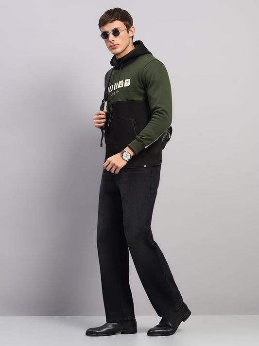 Men Olive Solid Hooded Full Sleeve Sweatshirt