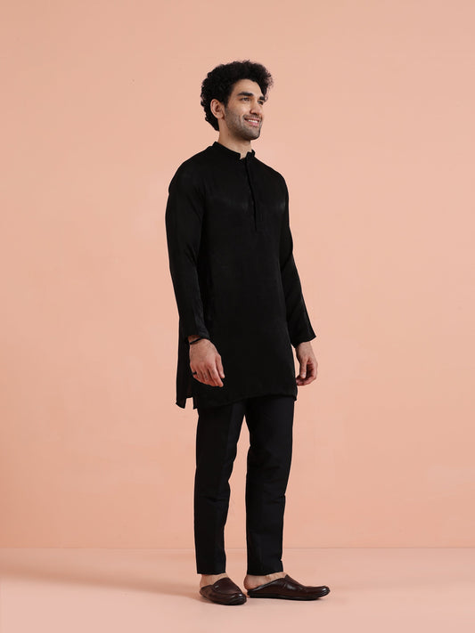 Solid Black Mid Kurta