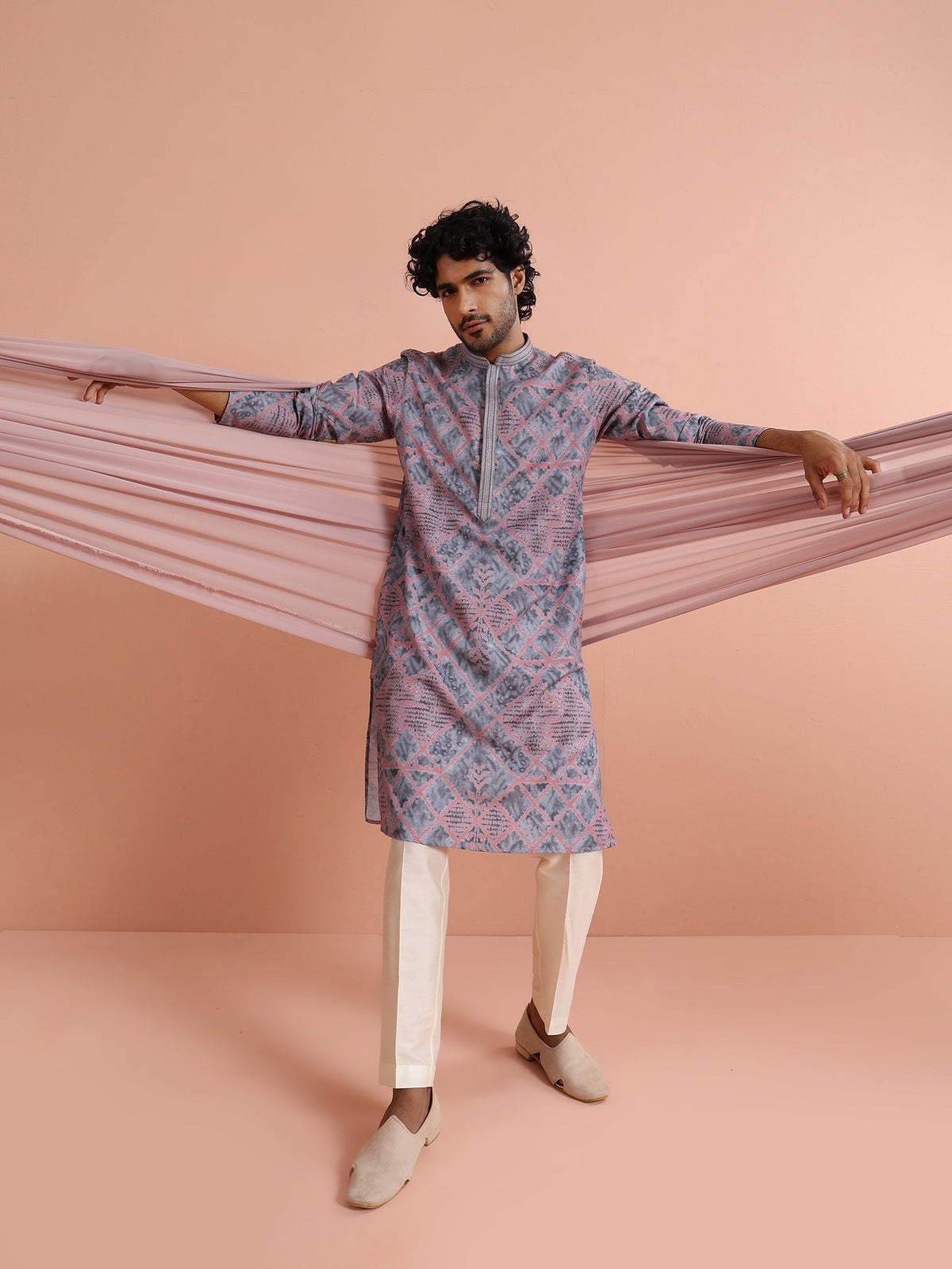 Grey & Pink Geometric Printed Kurta