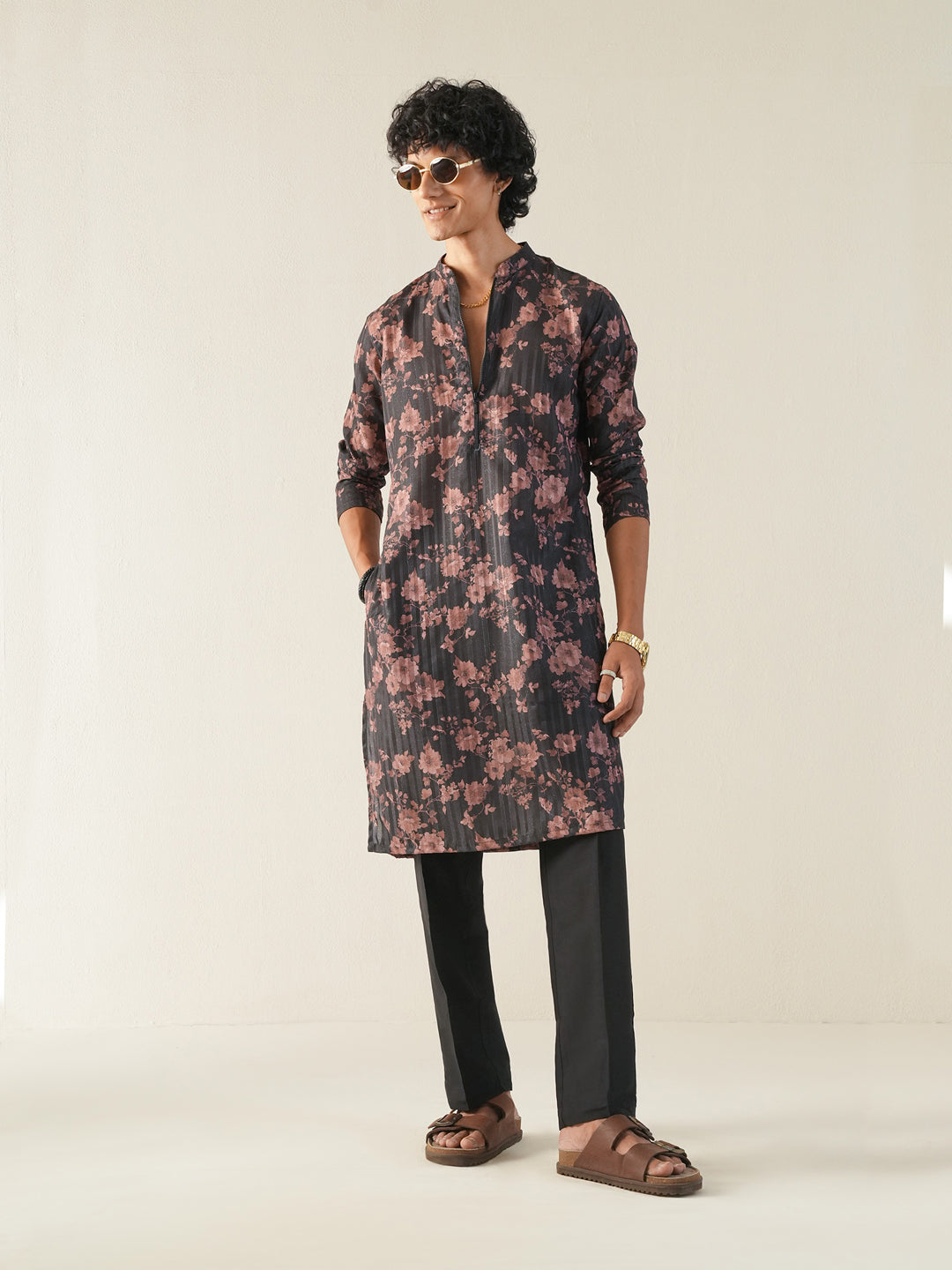 Men Black Blended Print Kurta