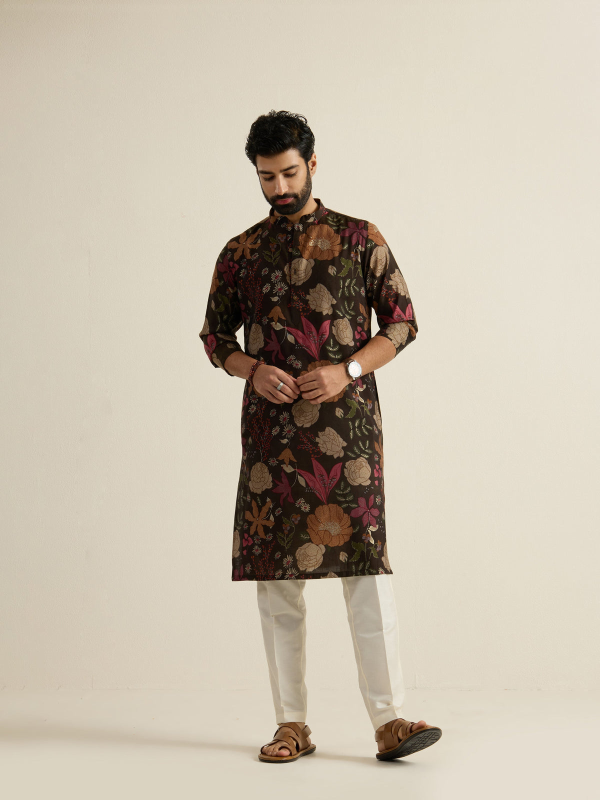 Mens Brown Blended Print Kurta with Buttoned Placket