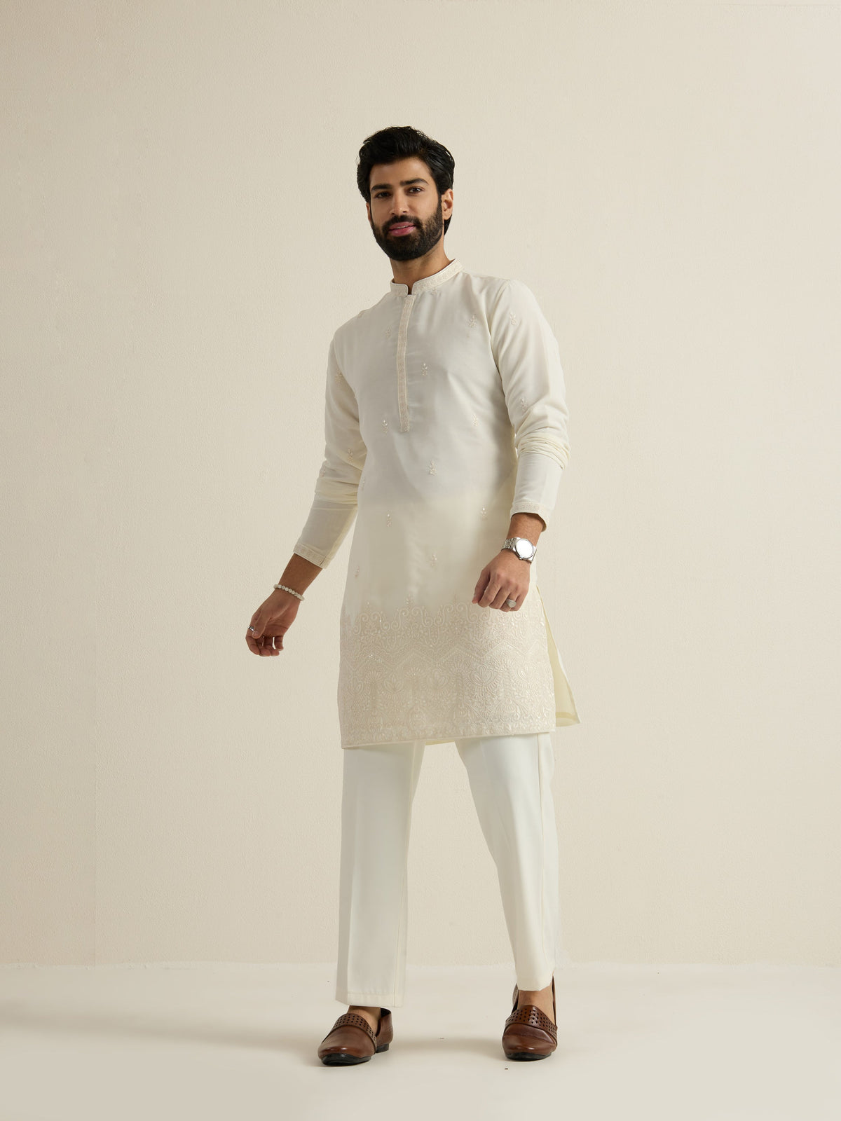 Mens Off-White Georgette Embroidery Kurta