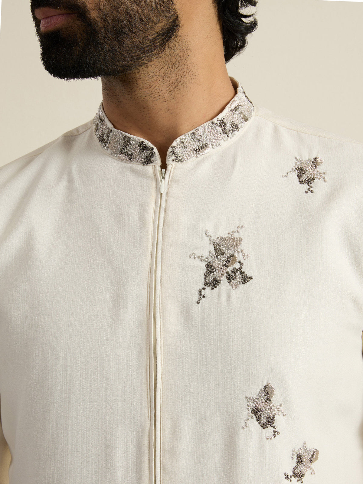 Mens Off-White Blended Light Embroidery Kurta with Front Zipper