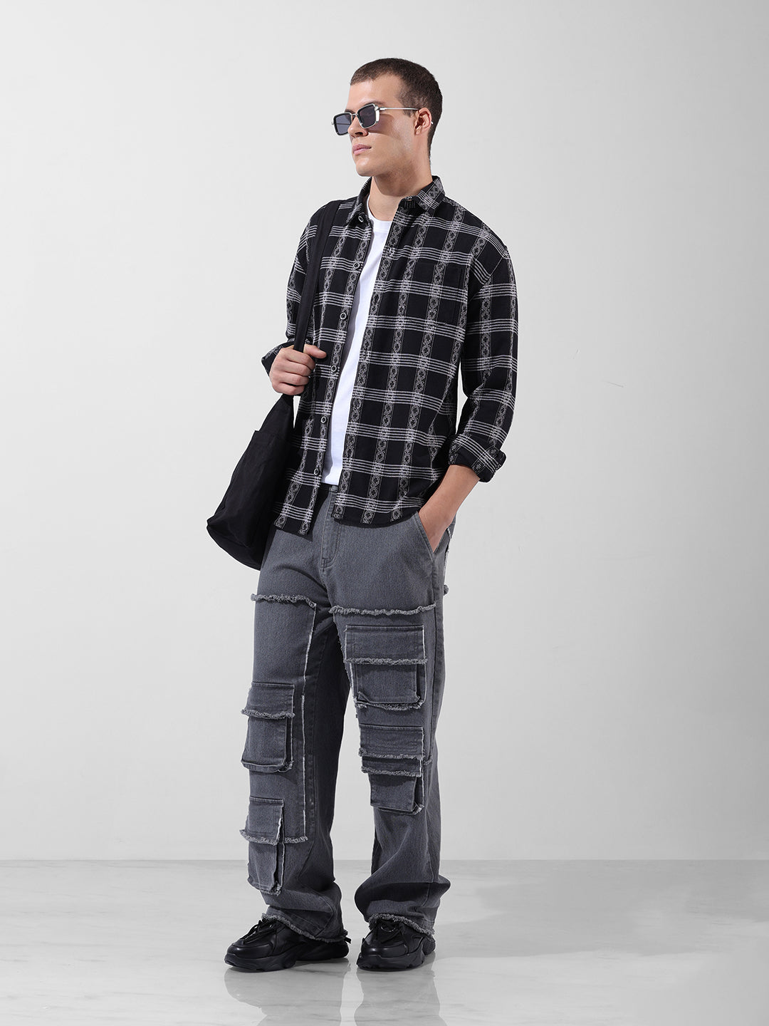 Men's Black Relaxed Fit Checkered Casual Shirt