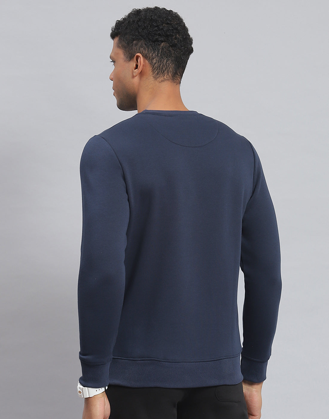 Rock.it Men Navy Blue Solid Round Neck Full Sleeve Sweatshirt