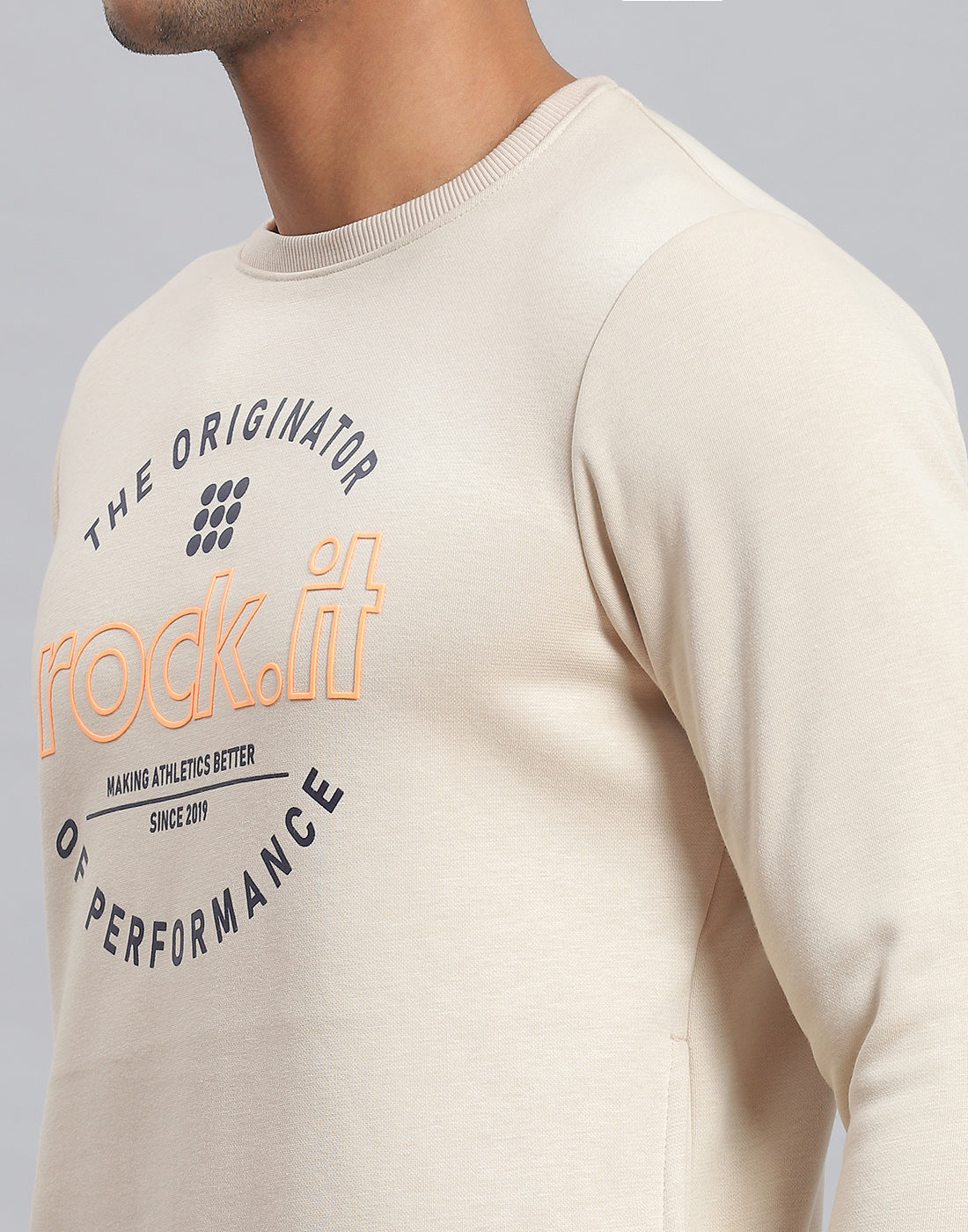 Rock.it Men Beige Solid Round Neck Full Sleeve Sweatshirt