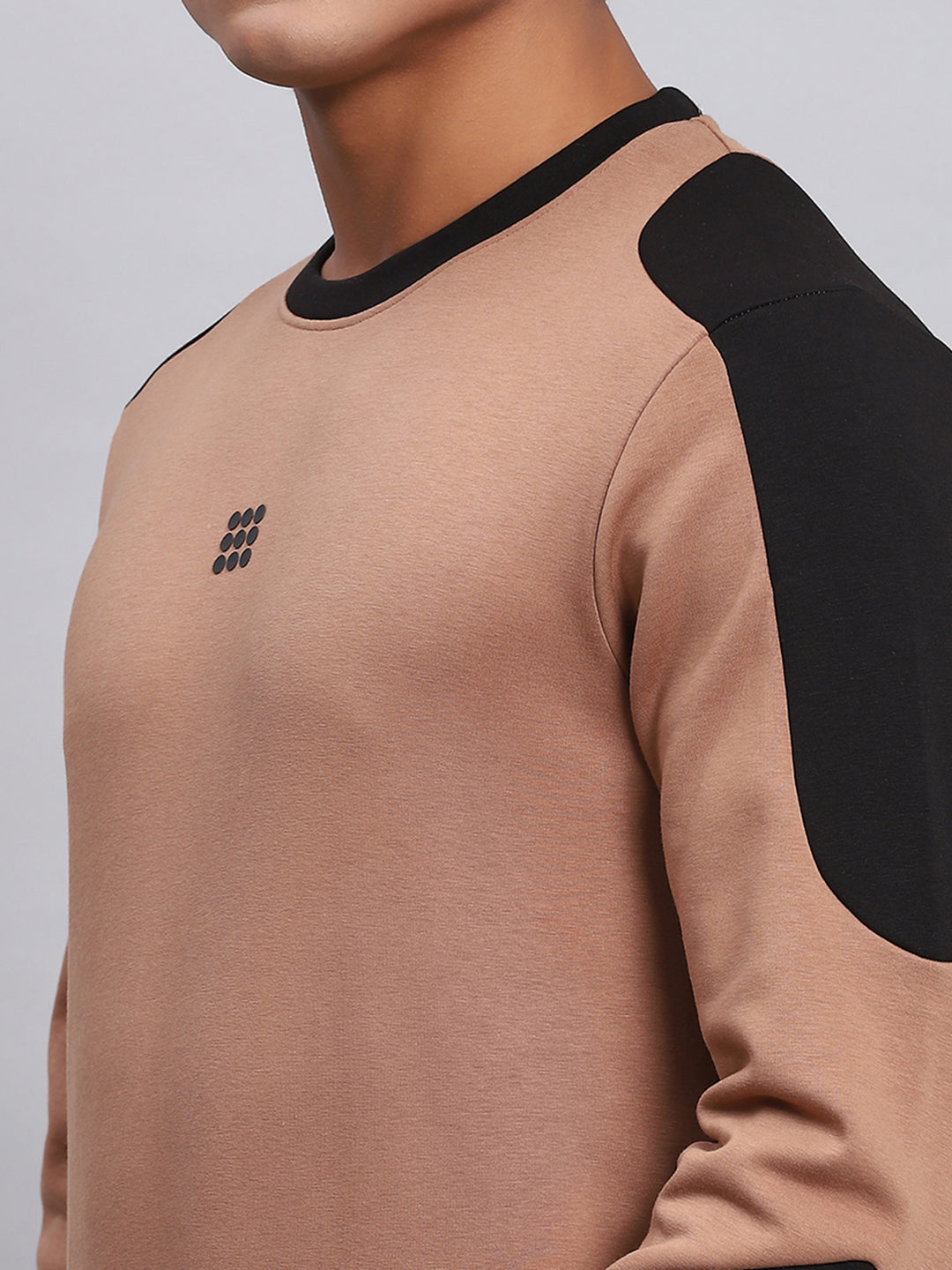 Rock.it Men Brown Solid Round Neck Full Sleeve Sweatshirt