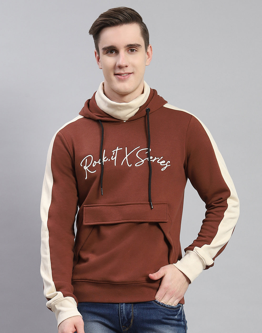 Rock.it Men Brown Solid Hooded Full Sleeve Sweatshirt