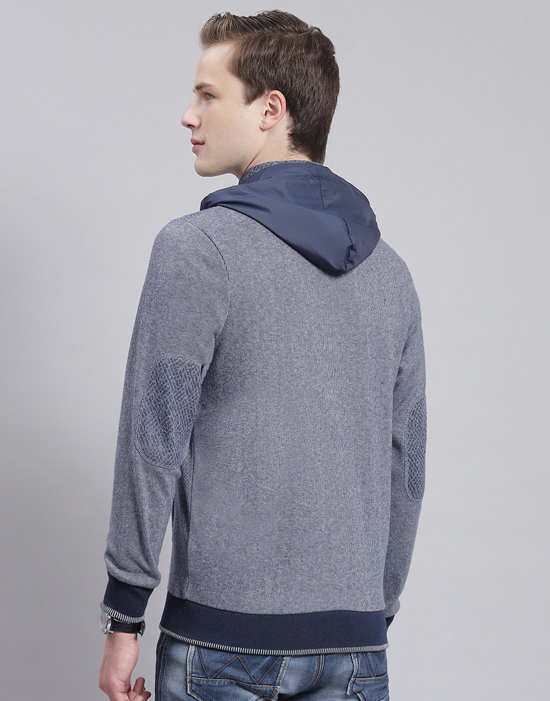 Men Navy Blue Solid Hooded Full Sleeve Sweatshirt