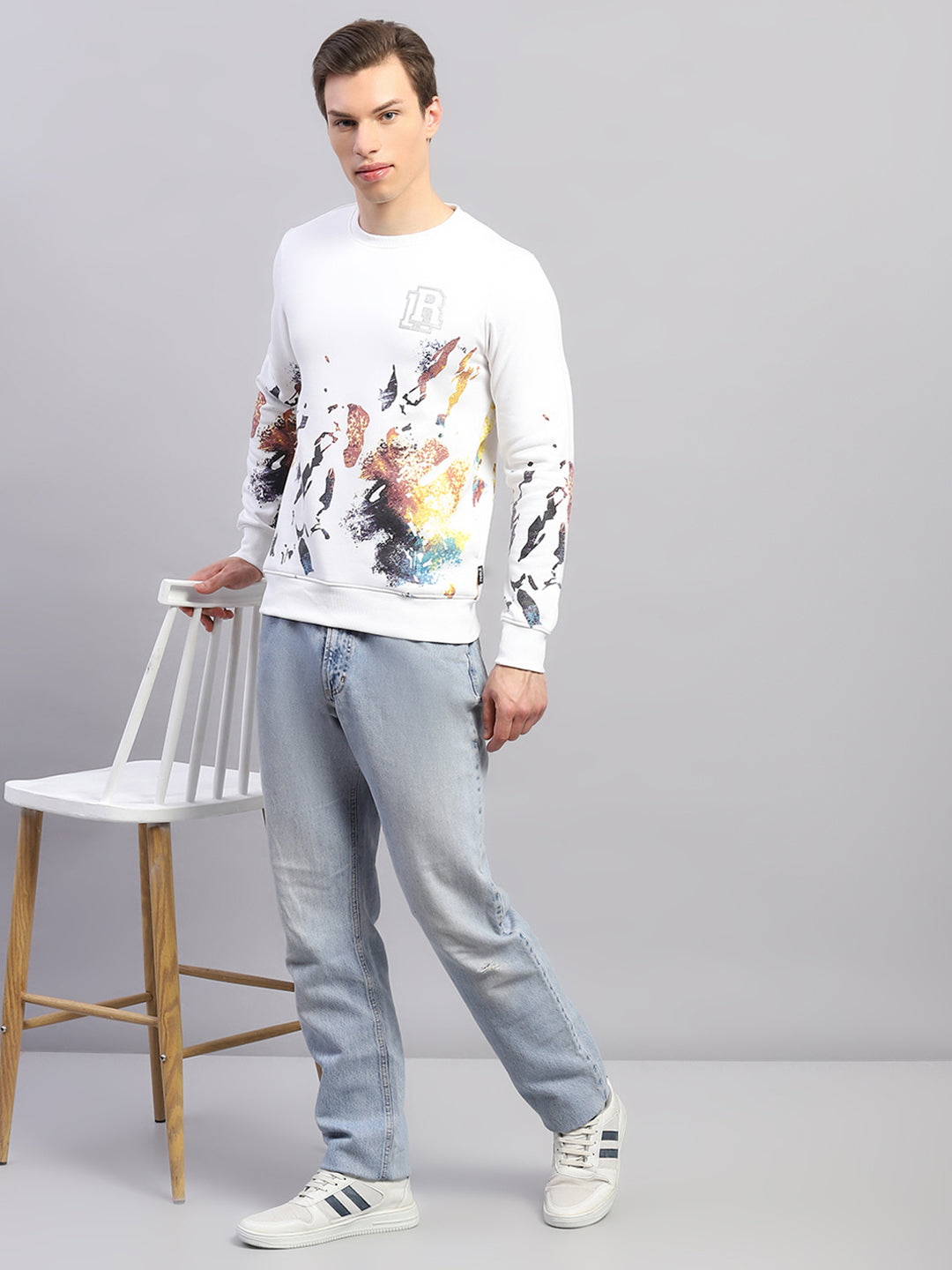 Rock.it Men White Printed Round Neck Full Sleeve Sweatshirt