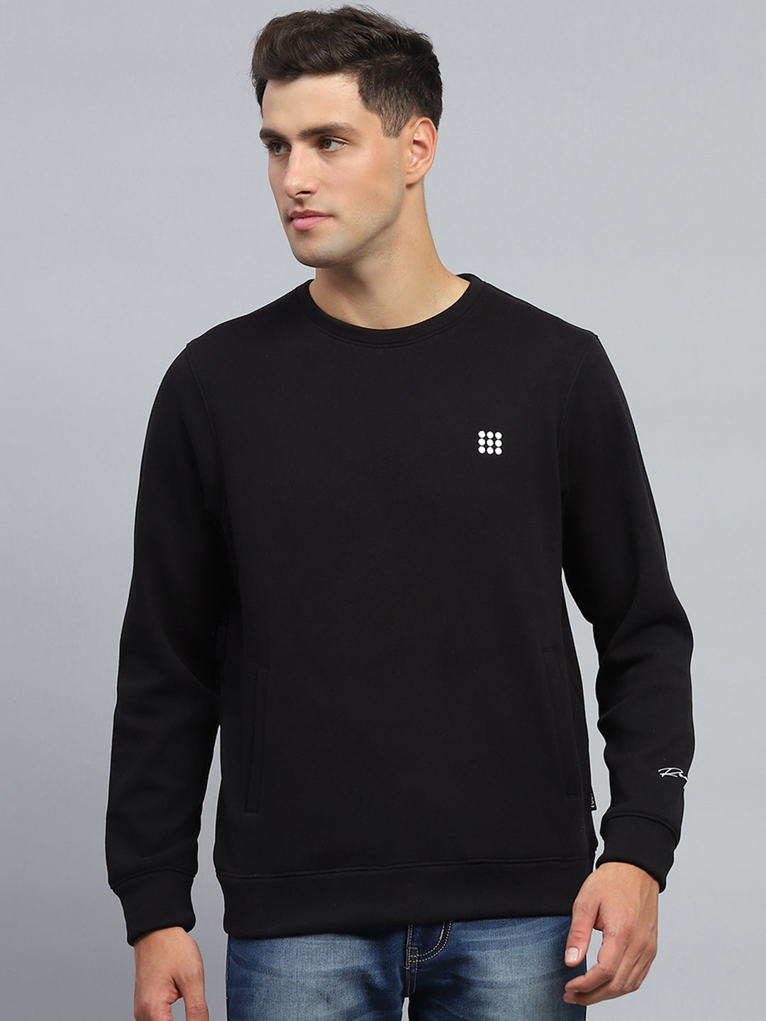 Rock.it Men Black Solid Round Neck Full Sleeve Sweatshirt
