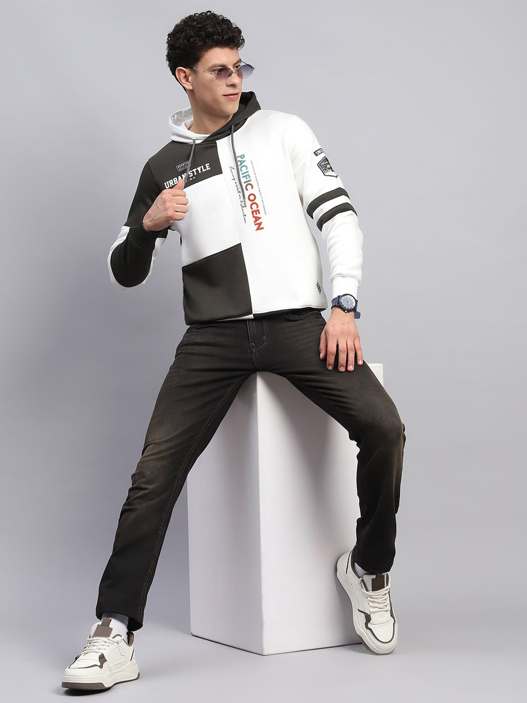 Men White Printed Hooded Full Sleeve Sweatshirt