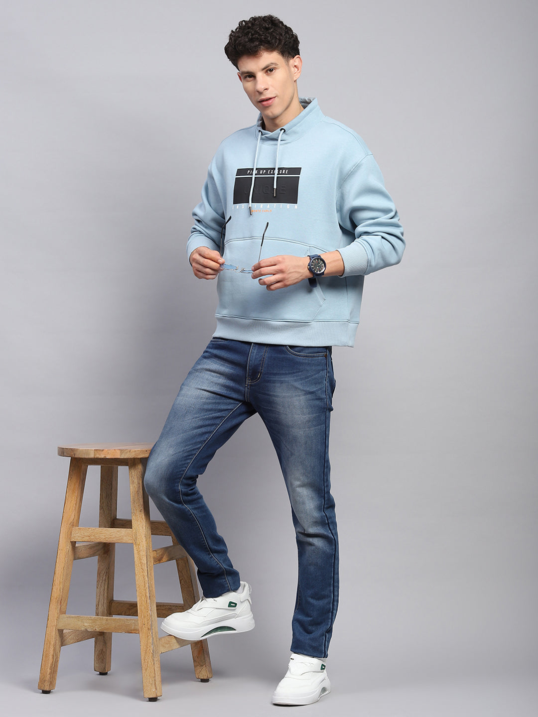Men Blue Printed Mock Neck Full Sleeve Sweatshirt