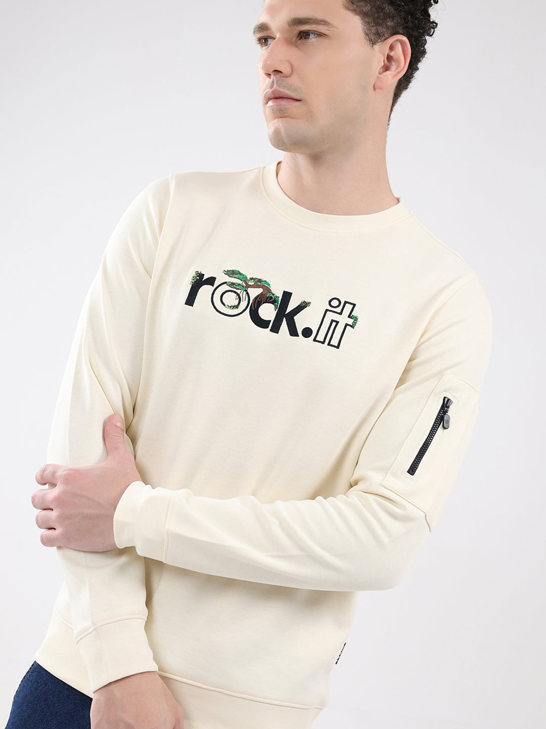 Rock.it Men Cream Embroidered Round Neck Full Sleeve Sweatshirt