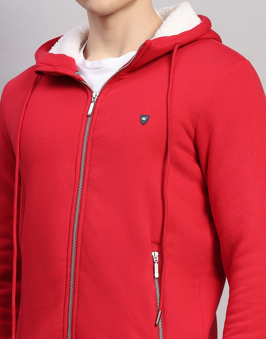 Men Red Solid Hooded Full Sleeve Sweatshirt