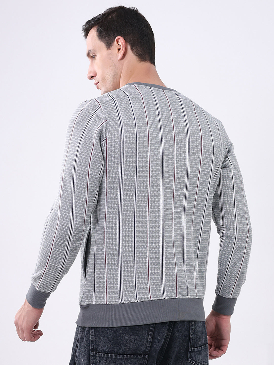 Men Grey Printed Round Neck Full Sleeve Sweatshirt