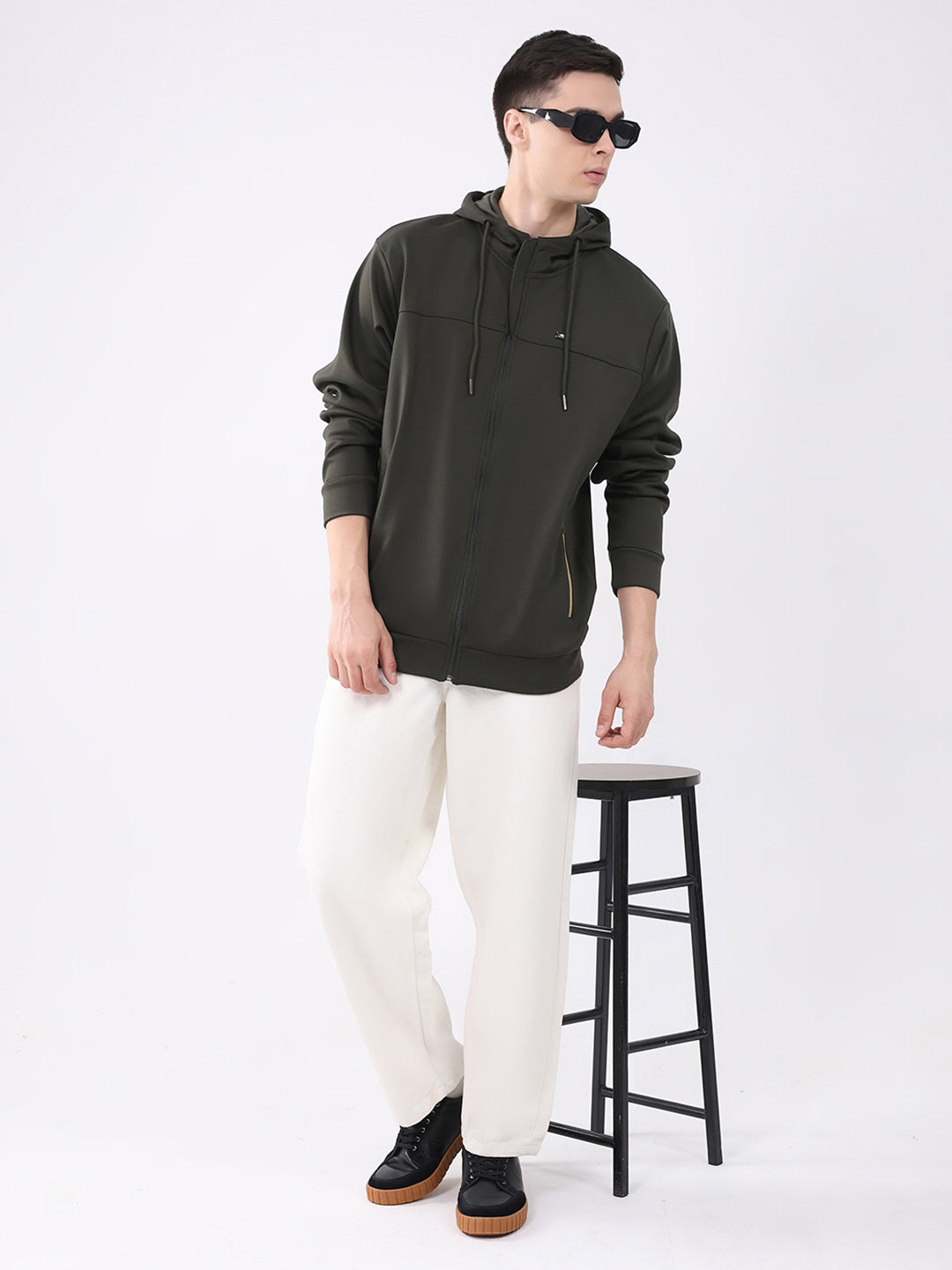 Men Olive Solid Hooded Full Sleeve Sweatshirt