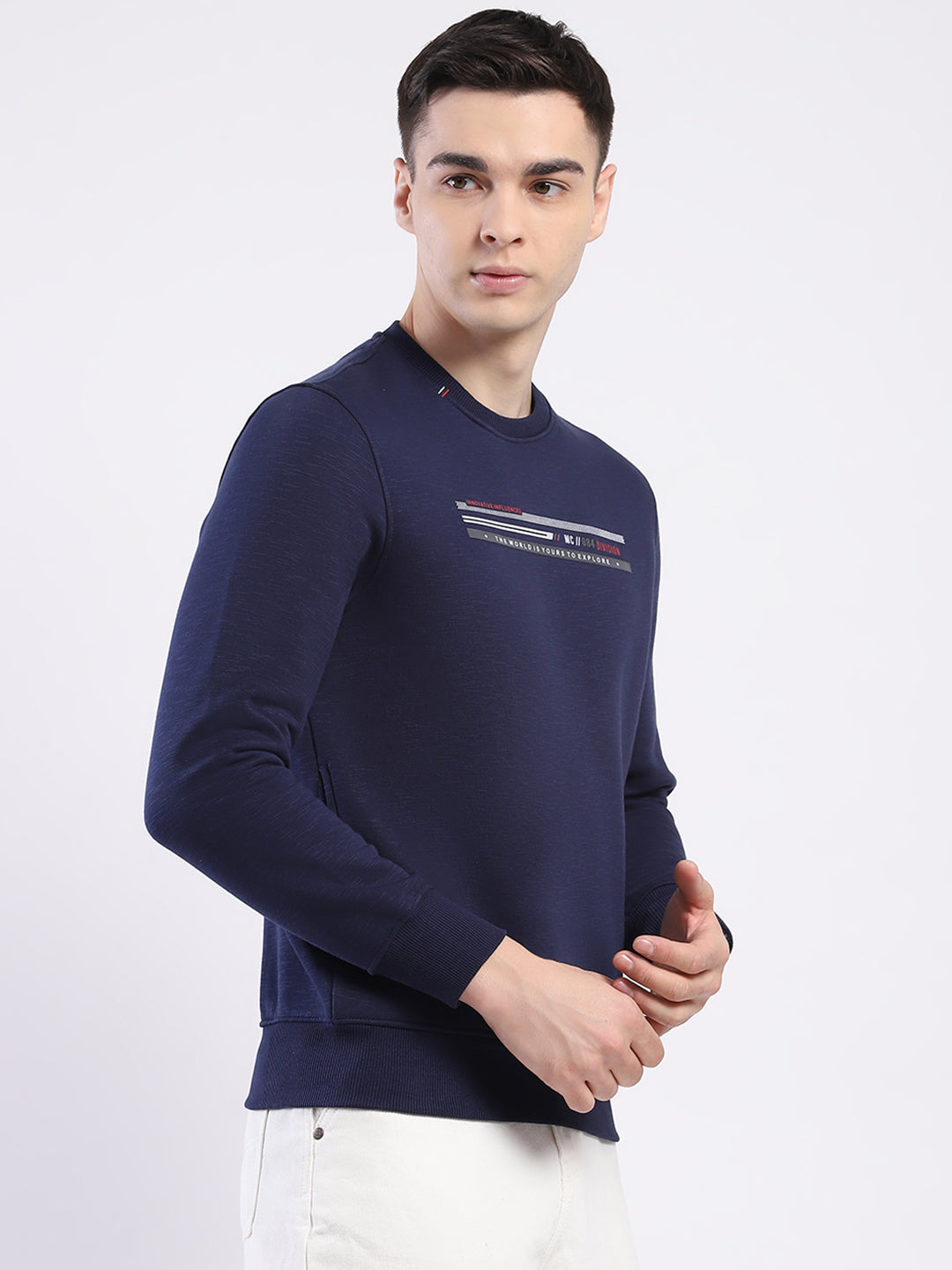 Men Navy Blue Solid Round Neck Full Sleeve Sweatshirt