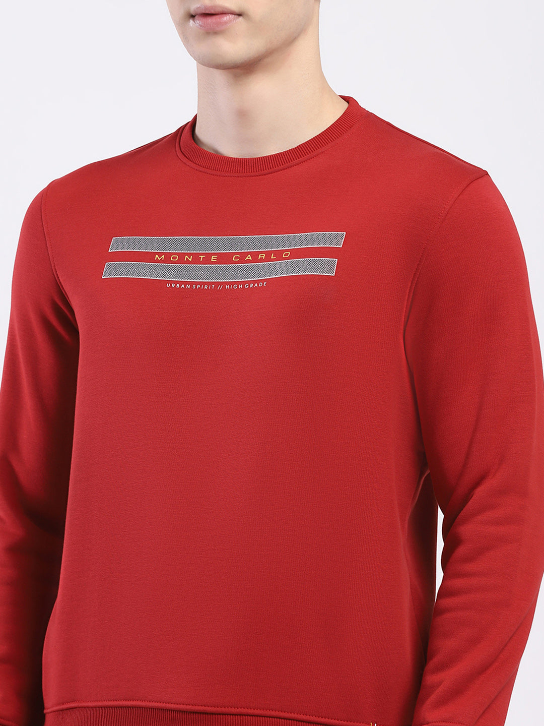 Men Maroon Solid Round Neck Full Sleeve Sweatshirt