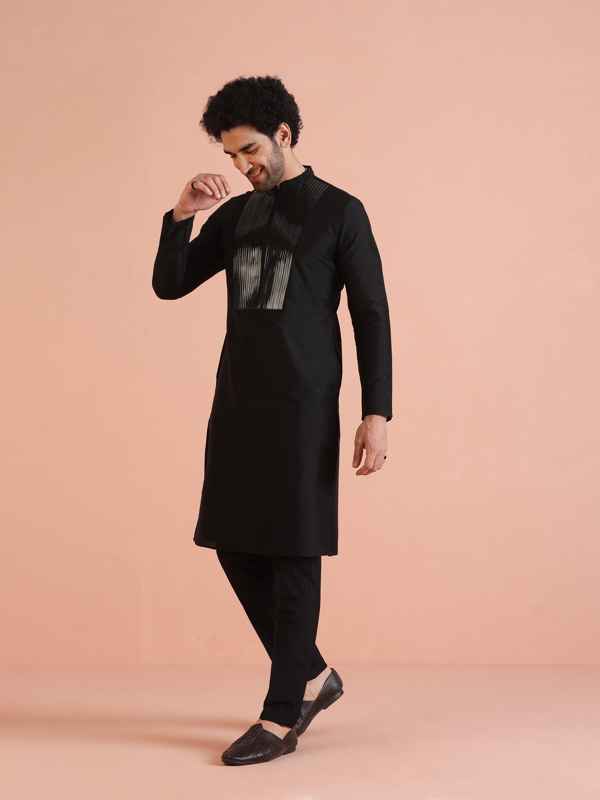 Men Black Tape Work Embellished Kurta