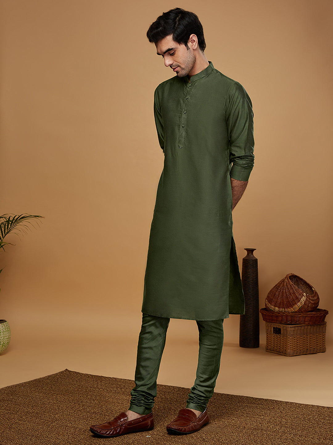 Green Silk Blend Solid Long Kurta