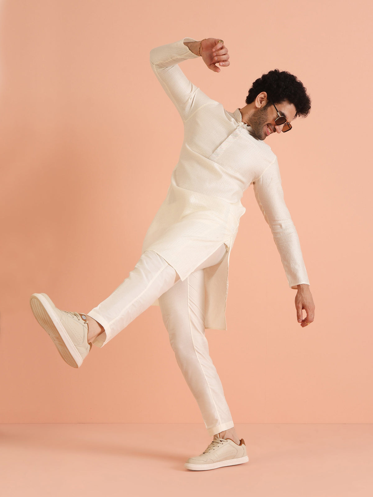 Cream Silk Blend Textured Kurta with Mandarin Collar