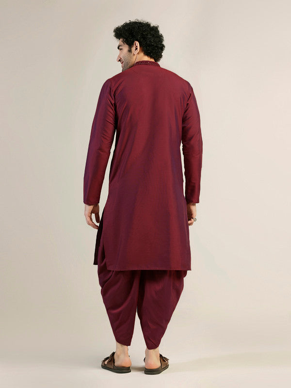 Maroon Embroidered Silk Blend Kurta