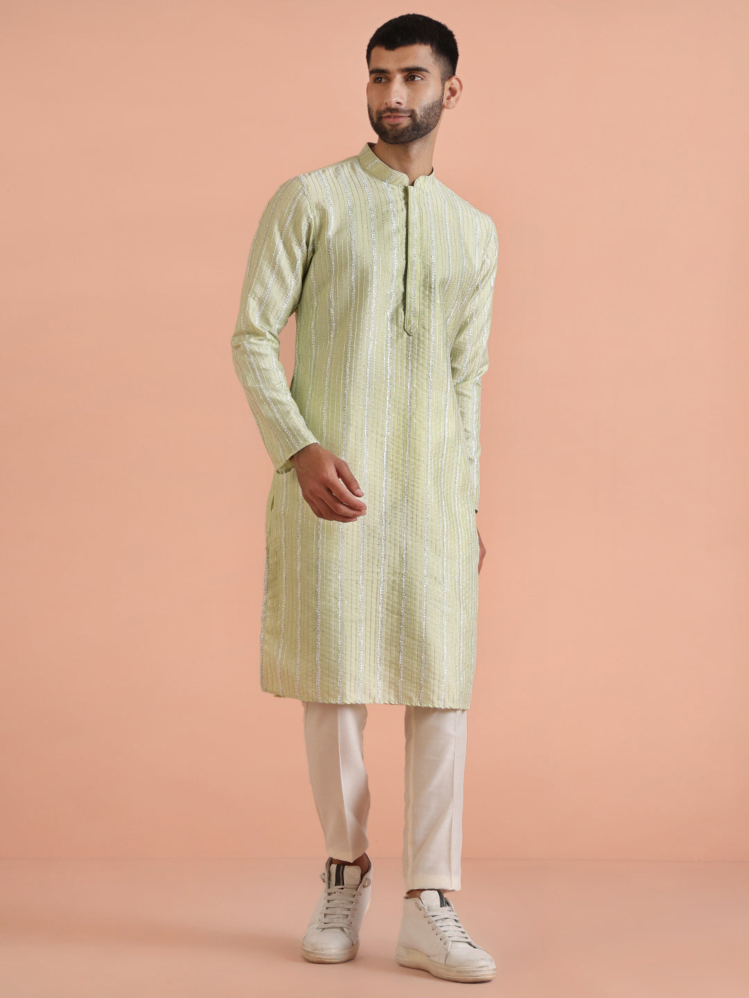 Men Green Embroidered Kurta
