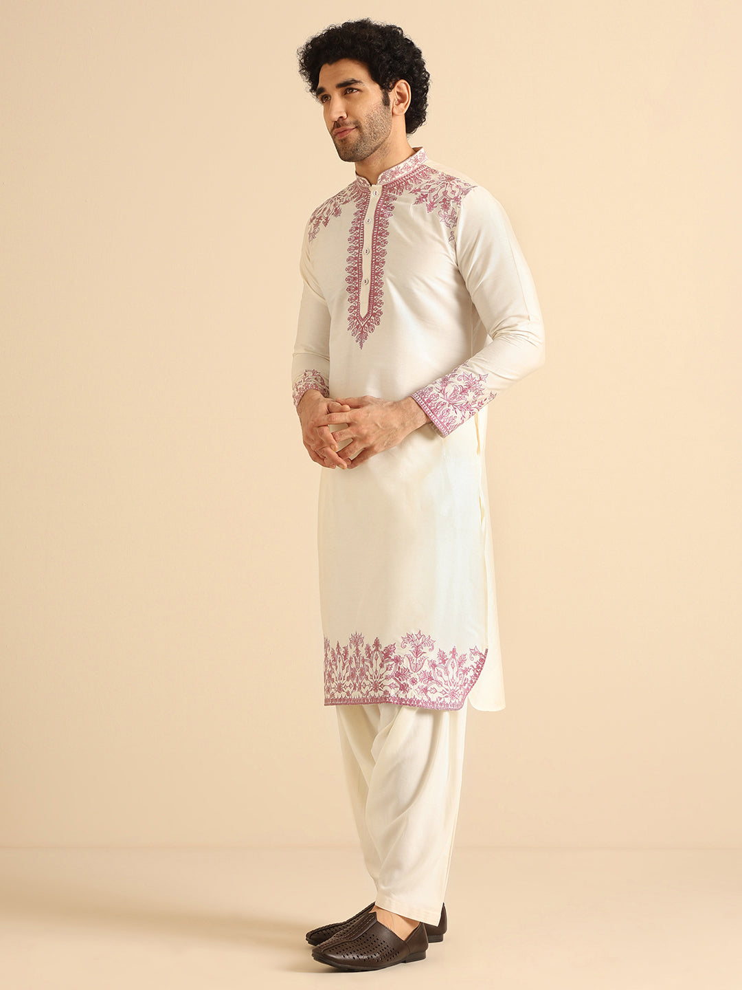 Cream Silk Blend Pink Embroidered Kurta