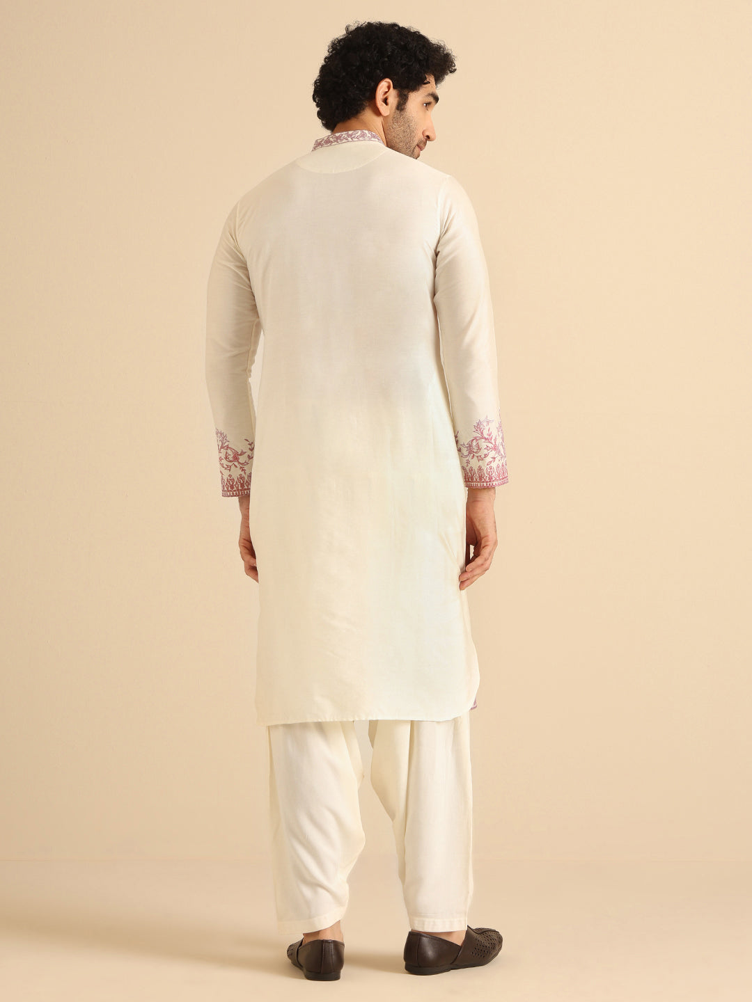 Cream Silk Blend Pink Embroidered Kurta