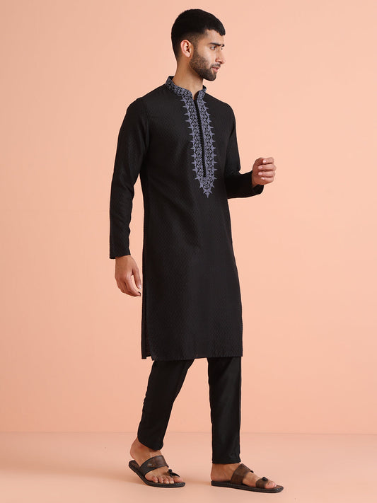 Black Textured Silk Blend Embroidered Kurta