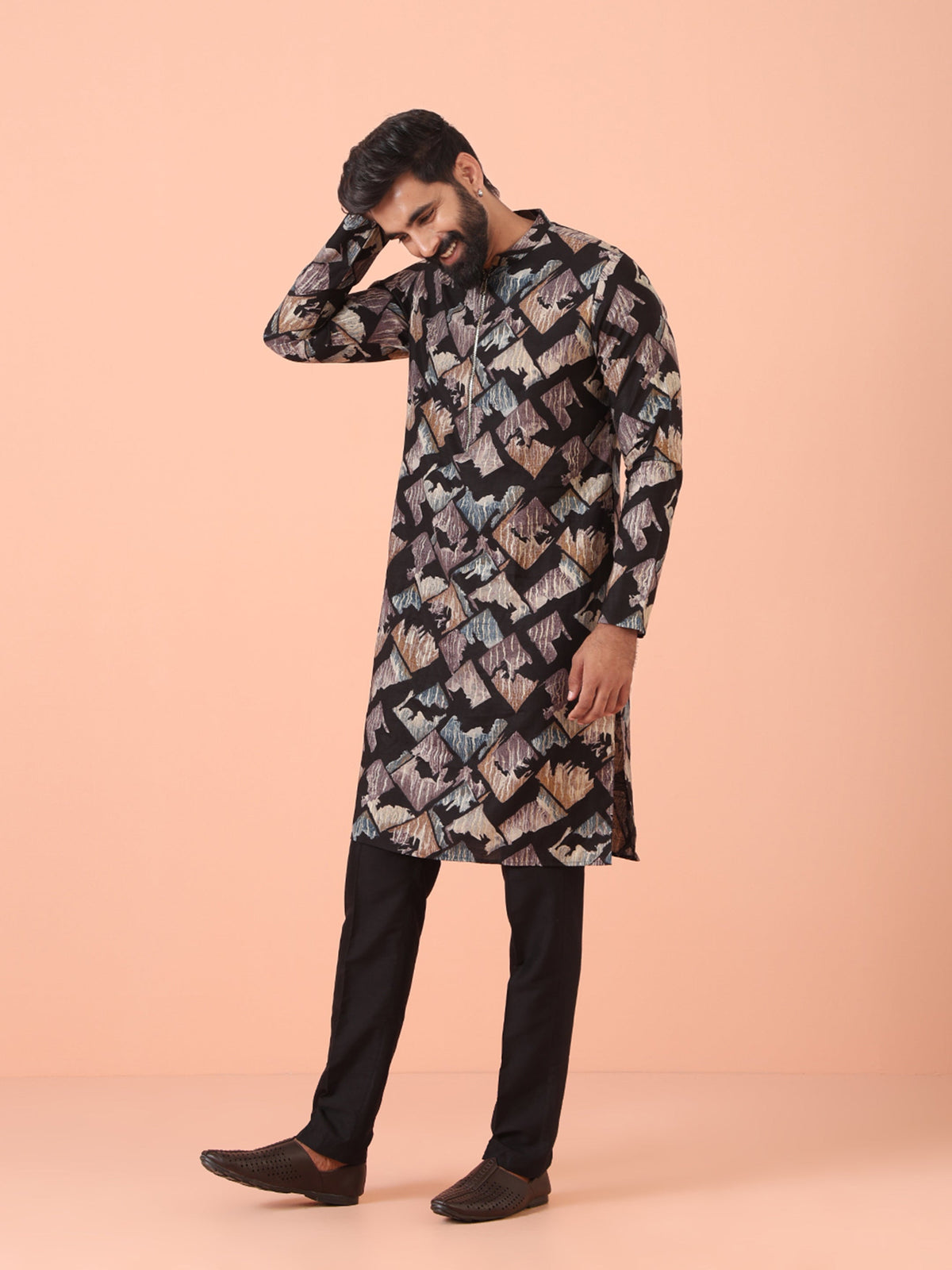 Black Kurta with Multicolour Abstract Print and Zip Closure