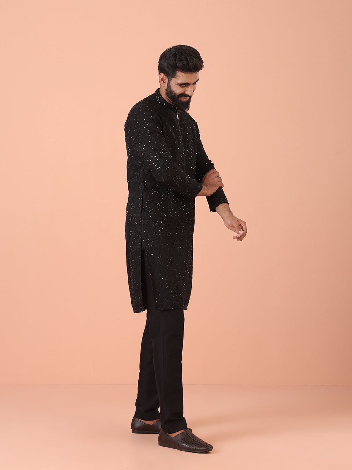 Men Black Embellished Kurta