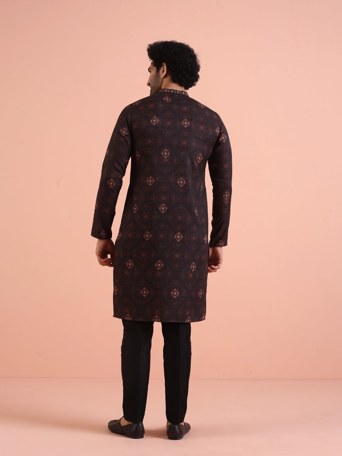 Men Black Printed Geometric Kurta