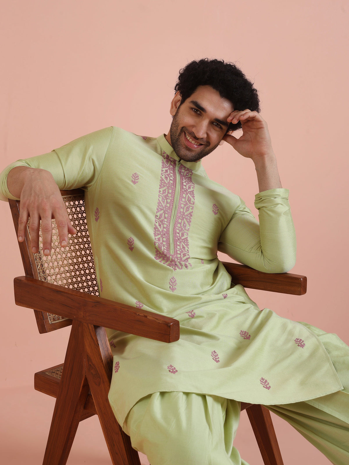 Men Green Embroidered Ethnic Motifs Kurta
