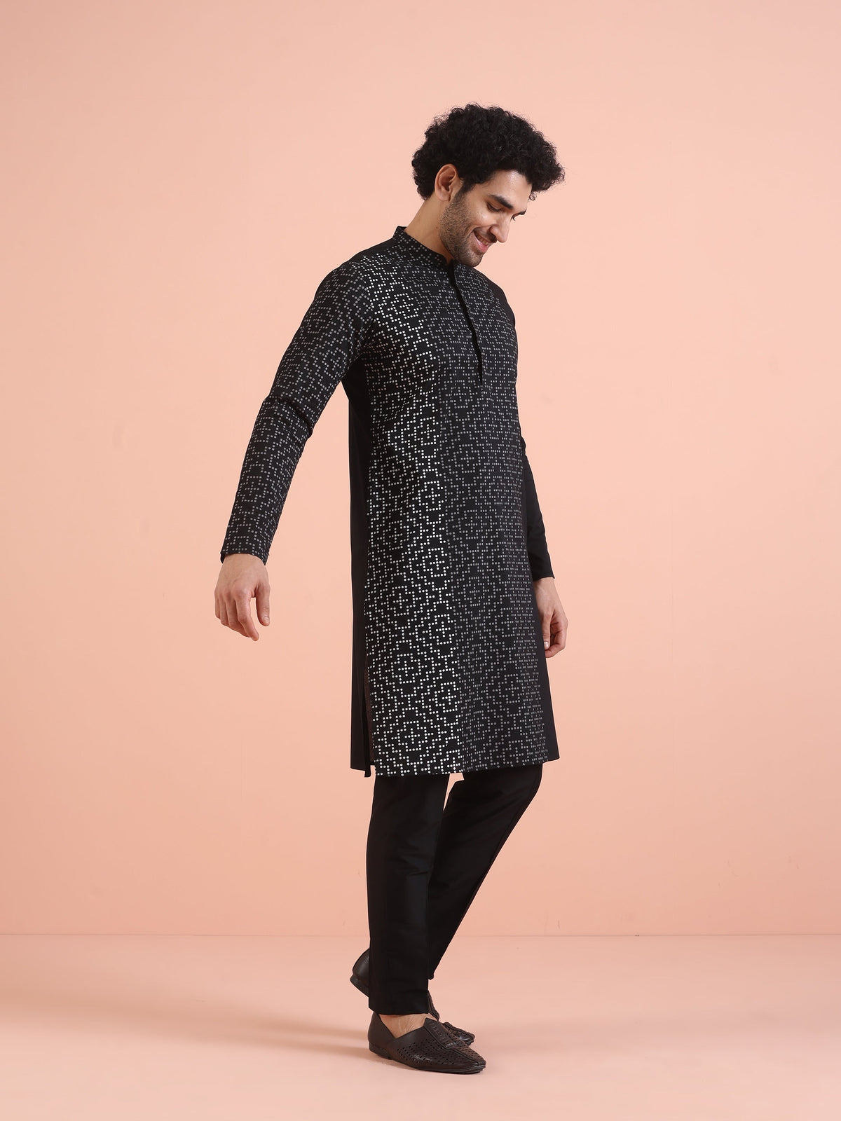 Men Black Printed Geometric Kurta