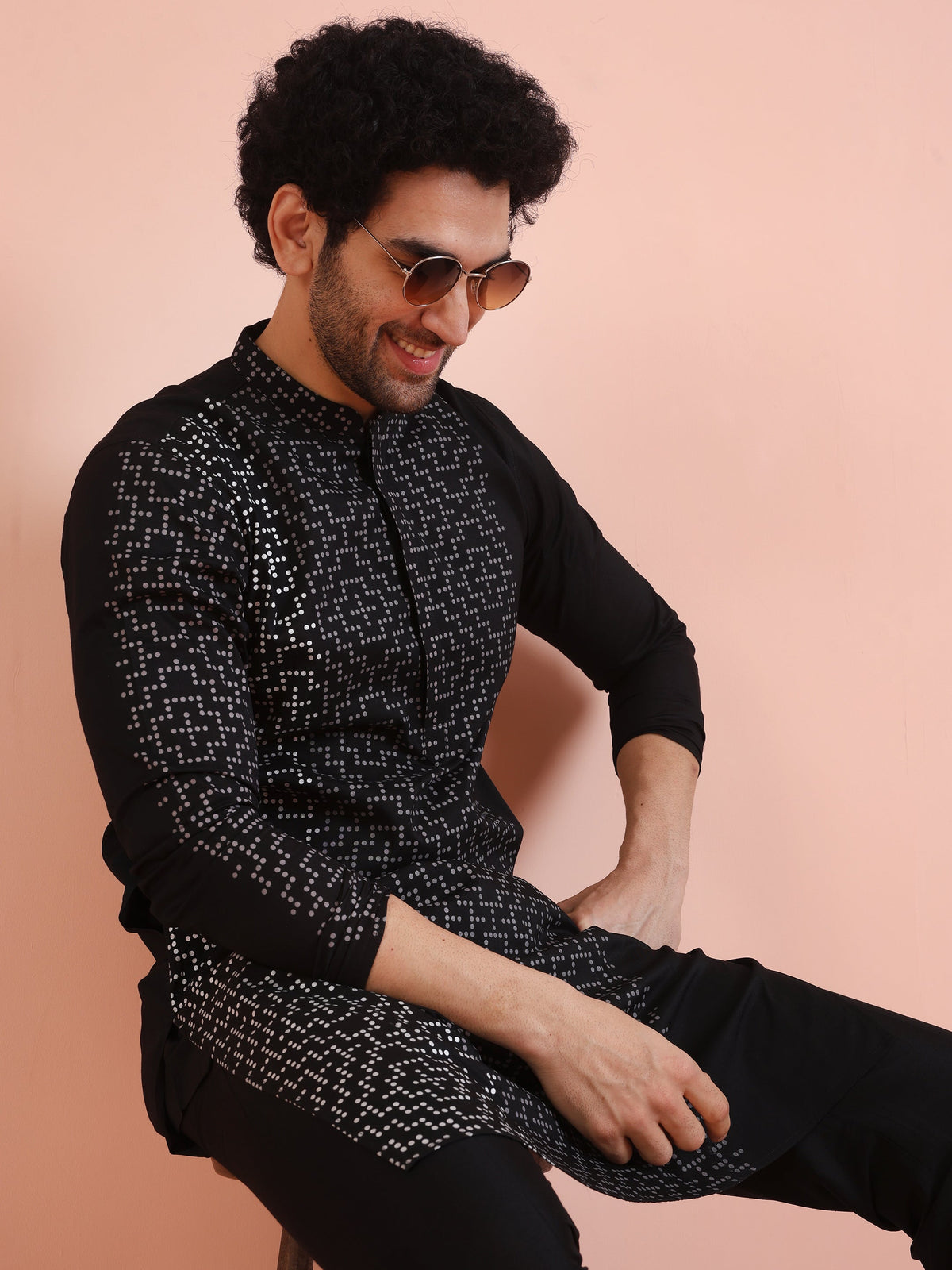 Men Black Printed Geometric Kurta
