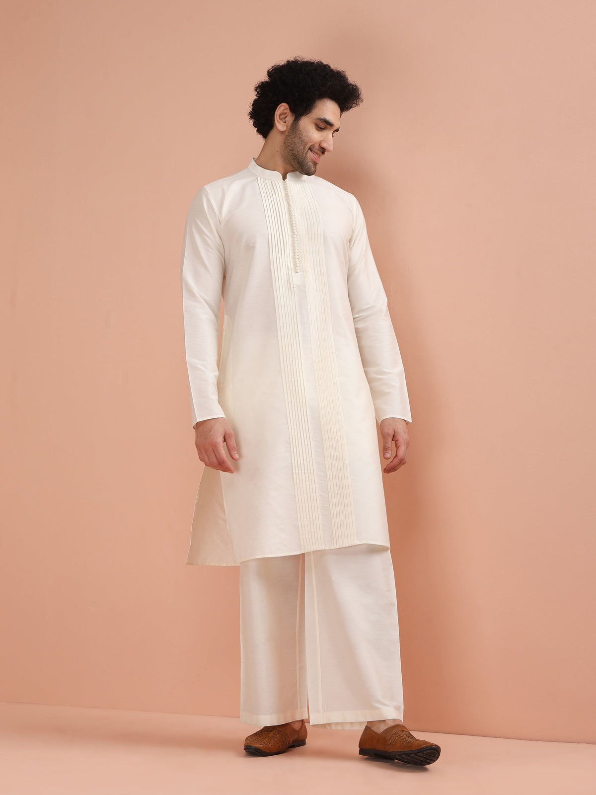 Cream Silk Blend Pintuck Solid Kurta