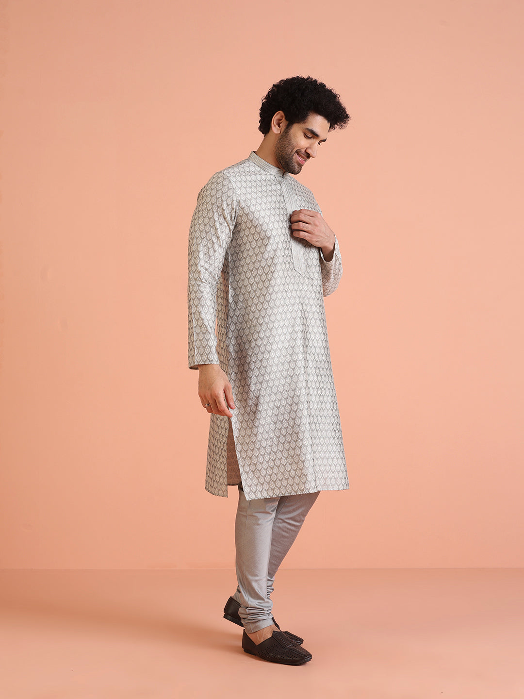 Men Grey Jacquard Ethnic Motifs Kurta