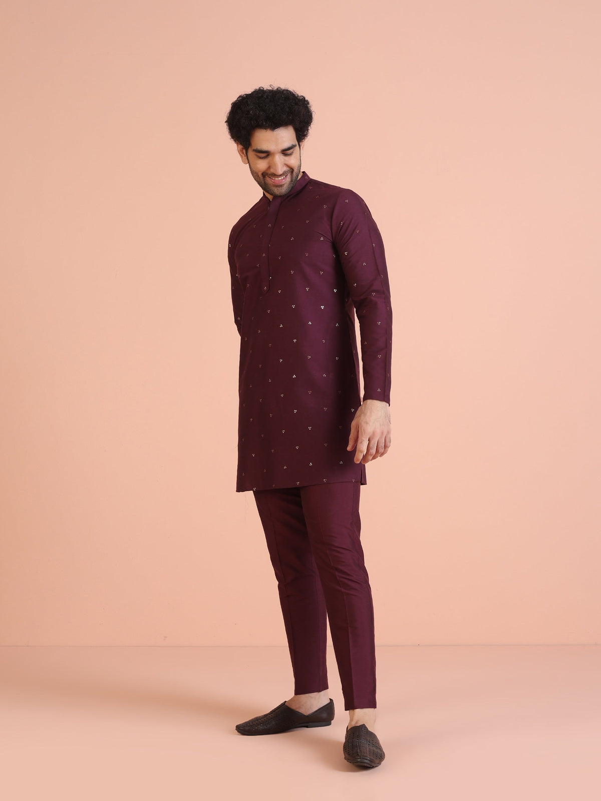 Men Wine Embellished Kurta with Sequined