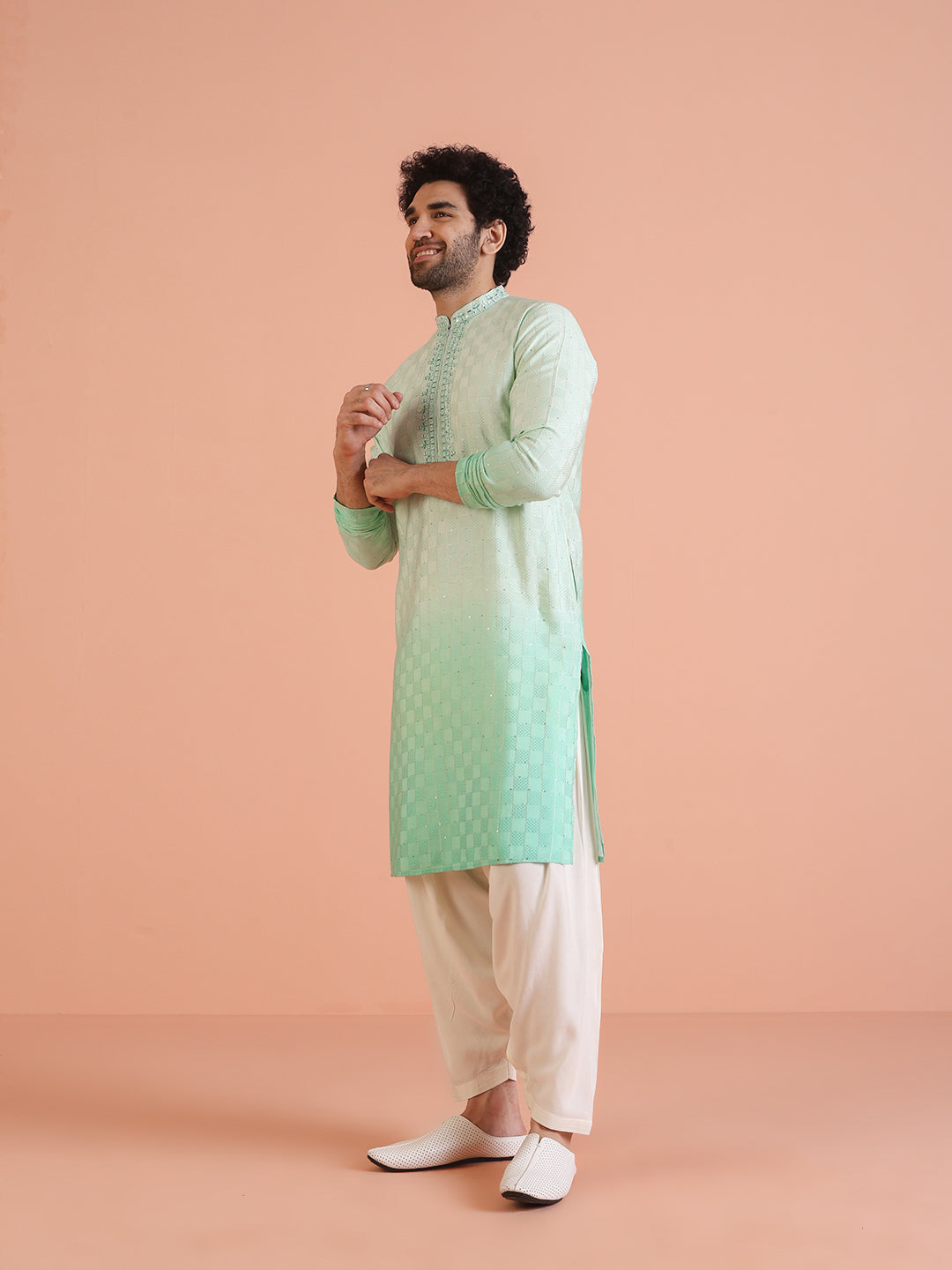 Men Ombre Embellished Mirror Work Kurta