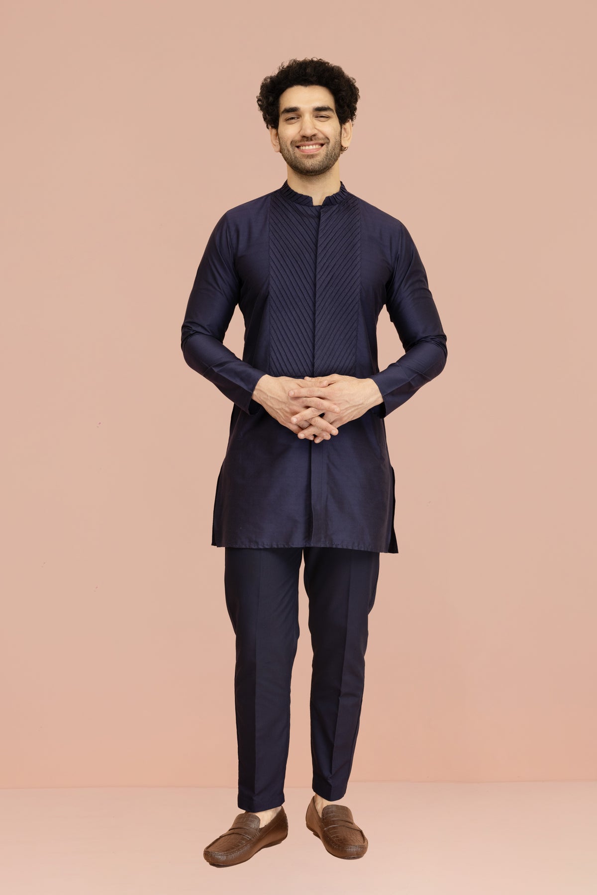 Men Navy Blue Yoke Design Pleating Front Open Kurta