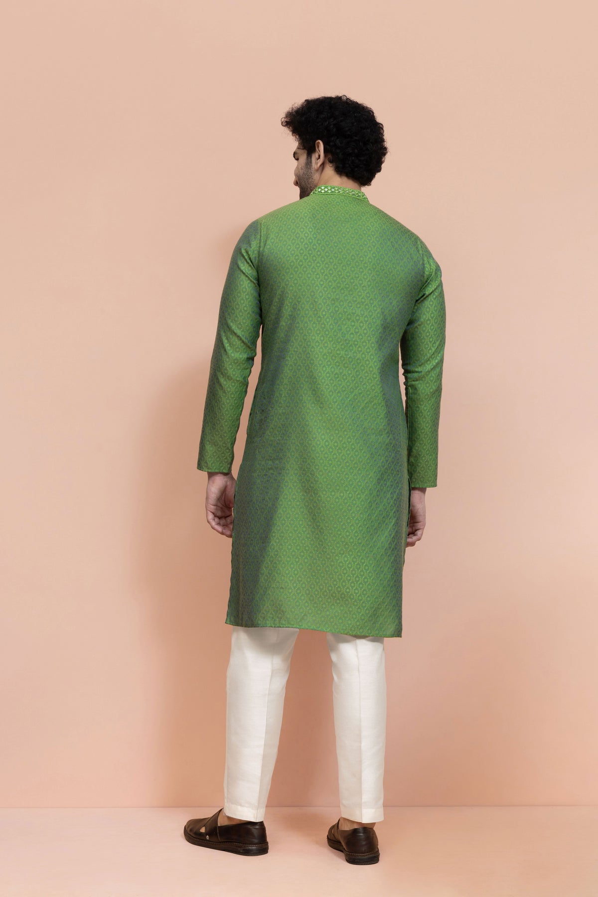 Men Green Ethnic Motifs Mirror work Kurta
