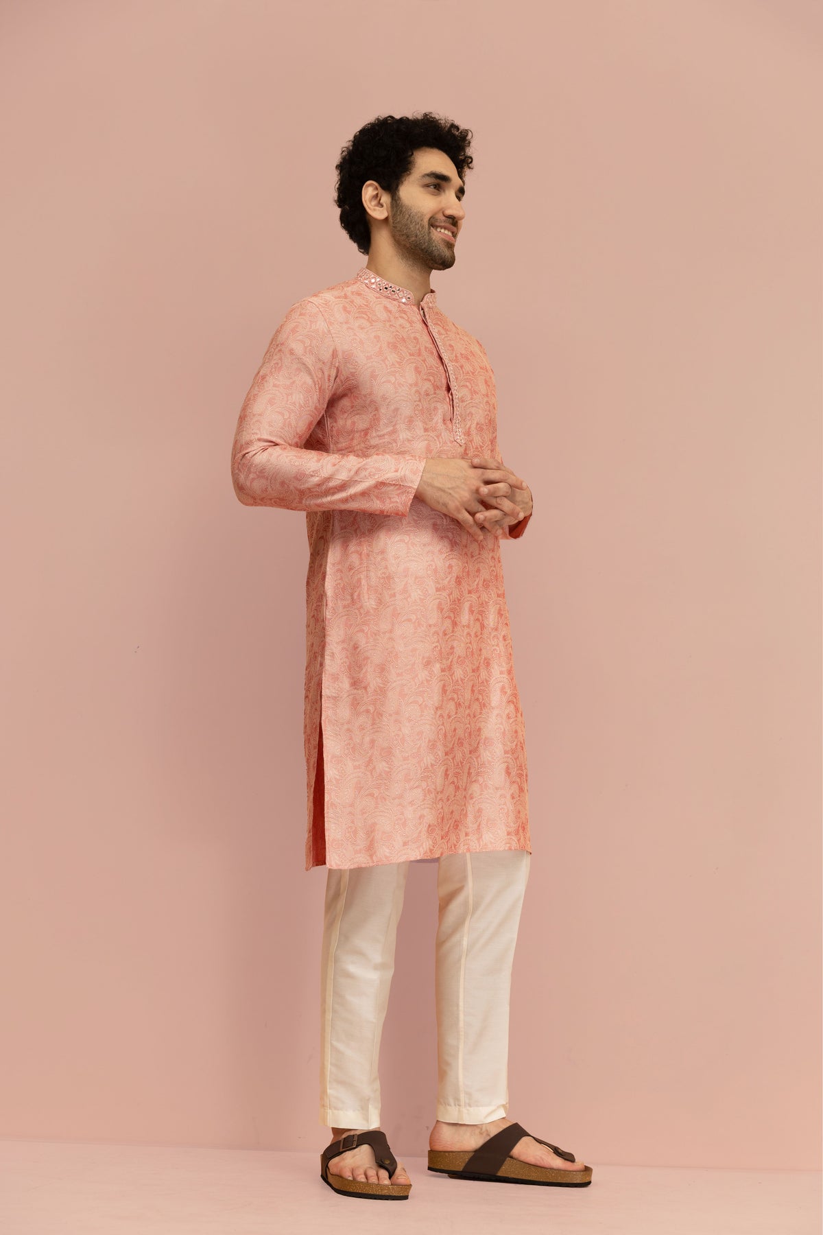 Peach Paisley Print Mirror Work Kurta