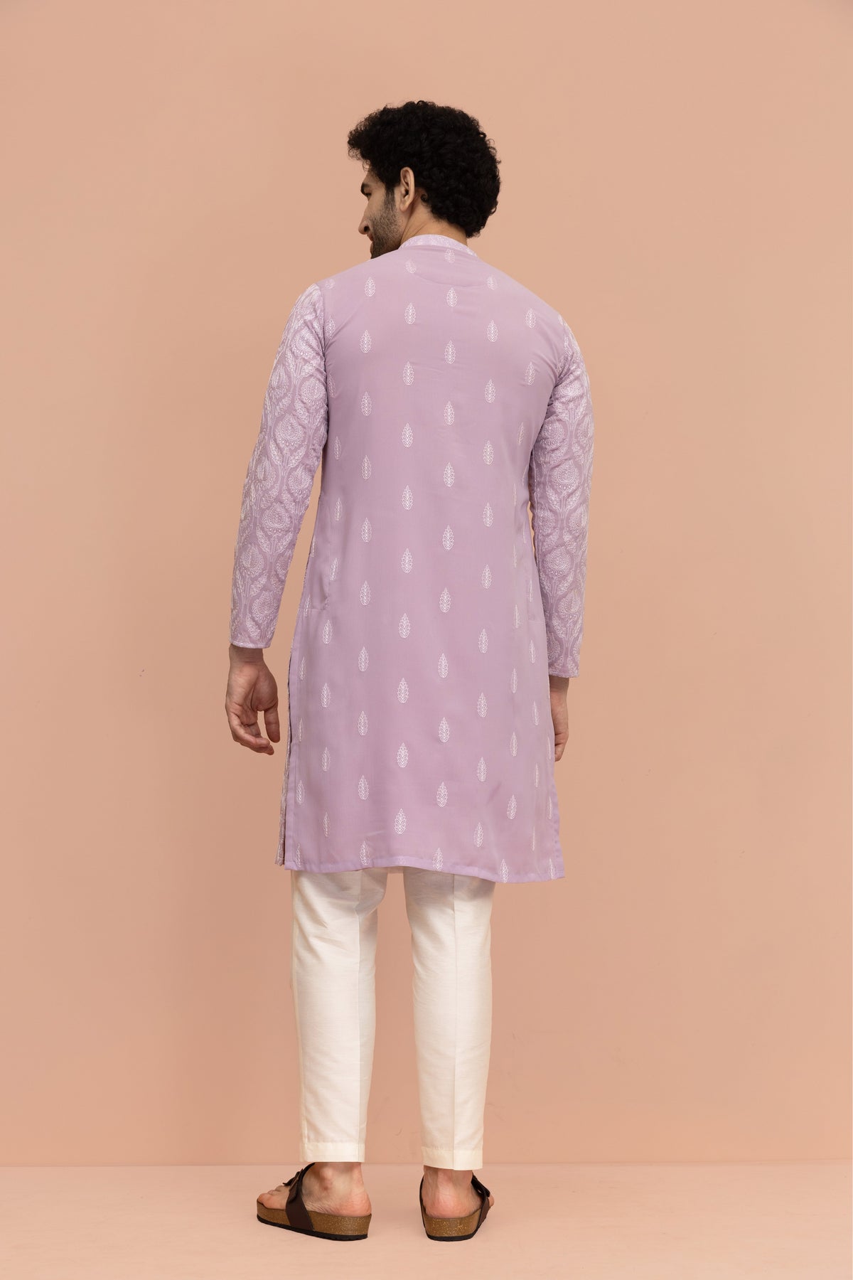 Men Lilac Embroidered Heavy Thread Work Kurta