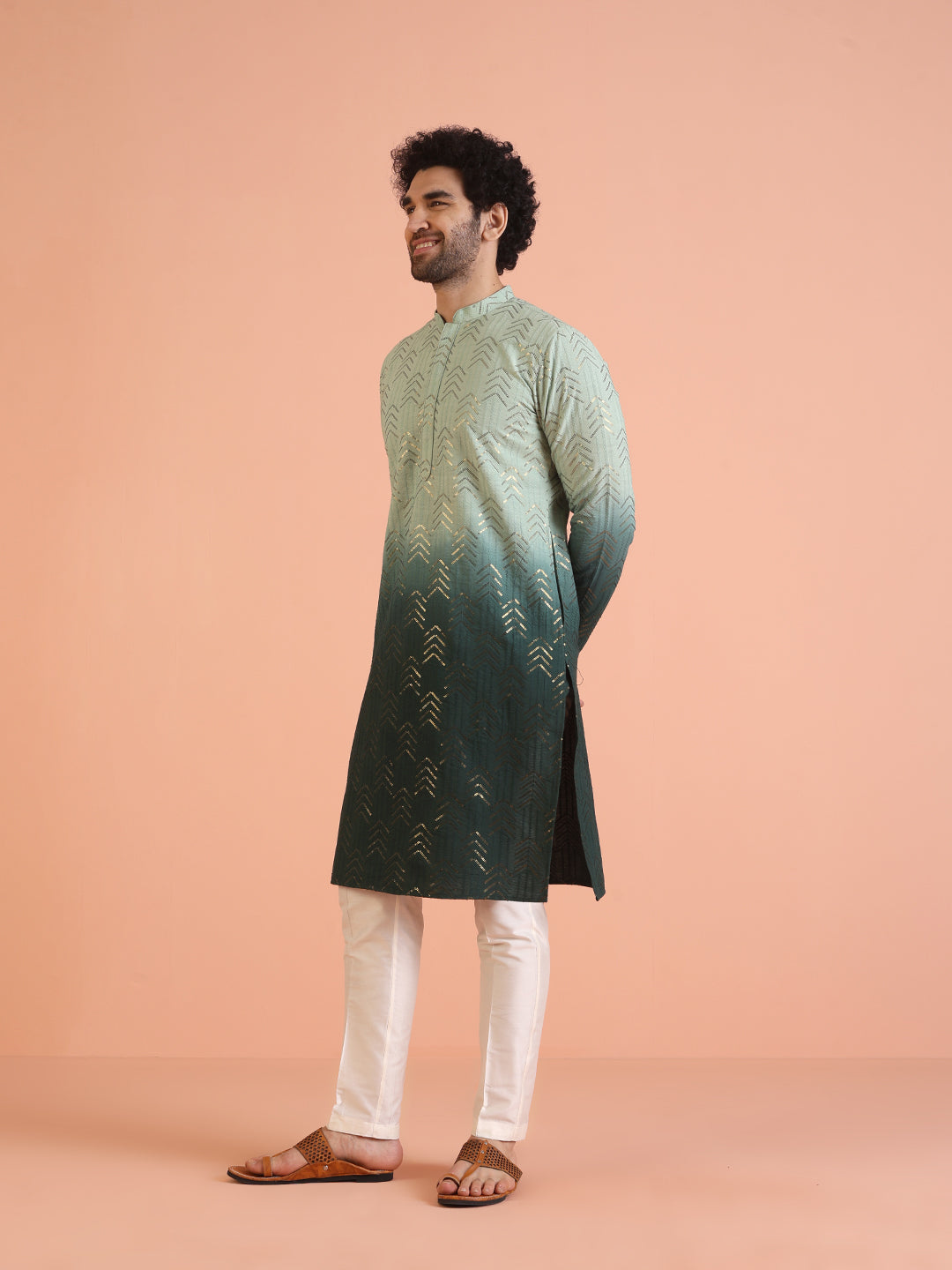 Men Ombre Embellished Sequinned Kurta