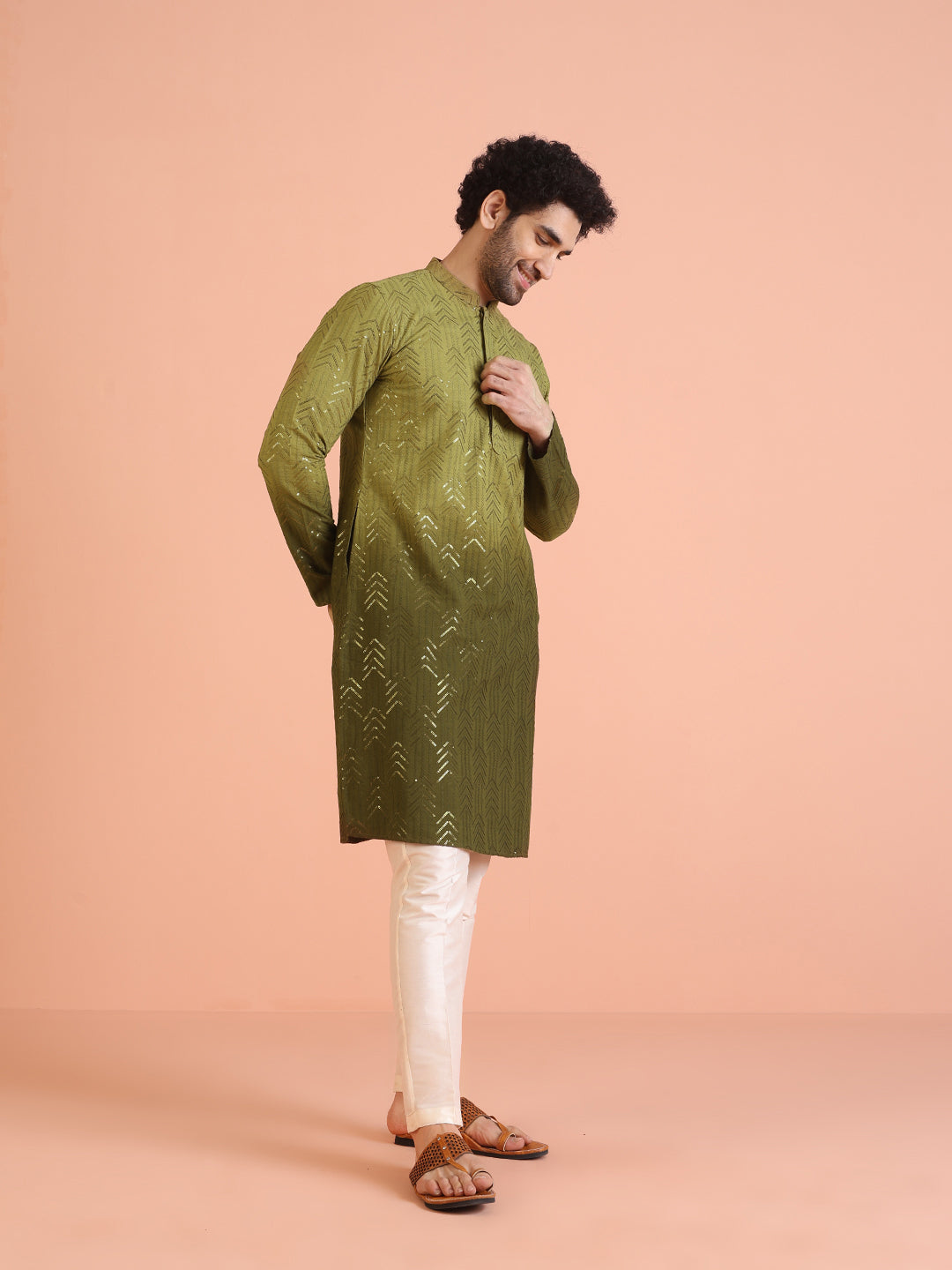 Men Ombre Embellished Sequinned Kurta