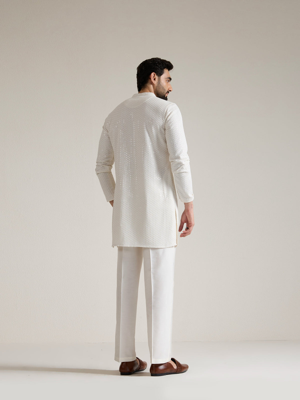 Mens White Blended Embroidery Kurta